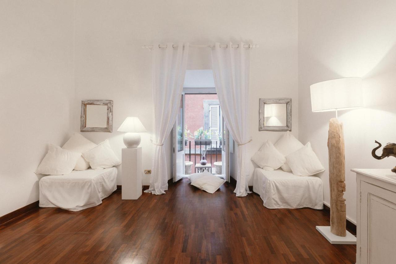 Charme Luxury Flat Campo Dei Fiori Apartamento Roma Exterior foto